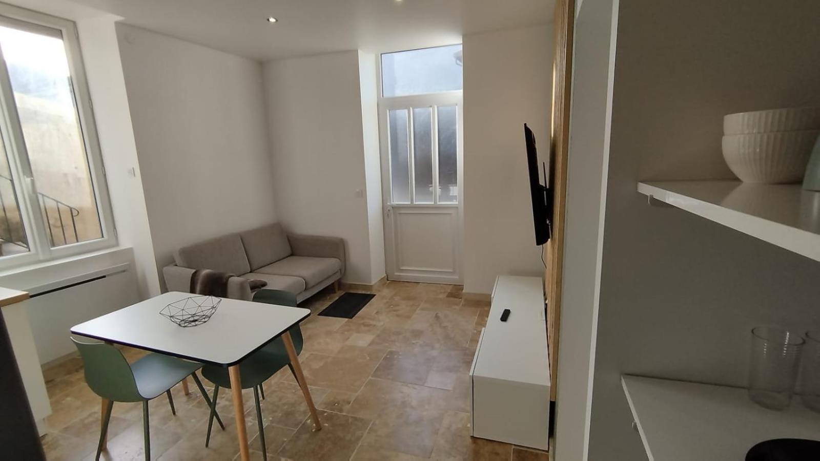 Appartement Lumineux En Rdc Bourgoin-Jallieu Luaran gambar